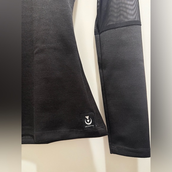 ABSTRÁCTIKA CRAFTS Mesh Mock Neck Futuristic Top - Picture 7 of 8